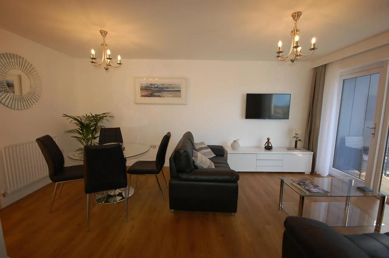 Brunswick Road Apartment Edinburgh